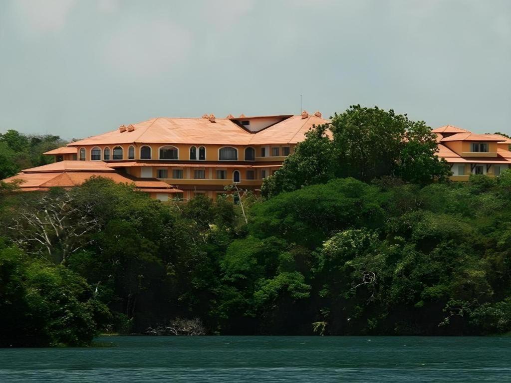 Hotel Melia Panama Canal Colón Exterior foto