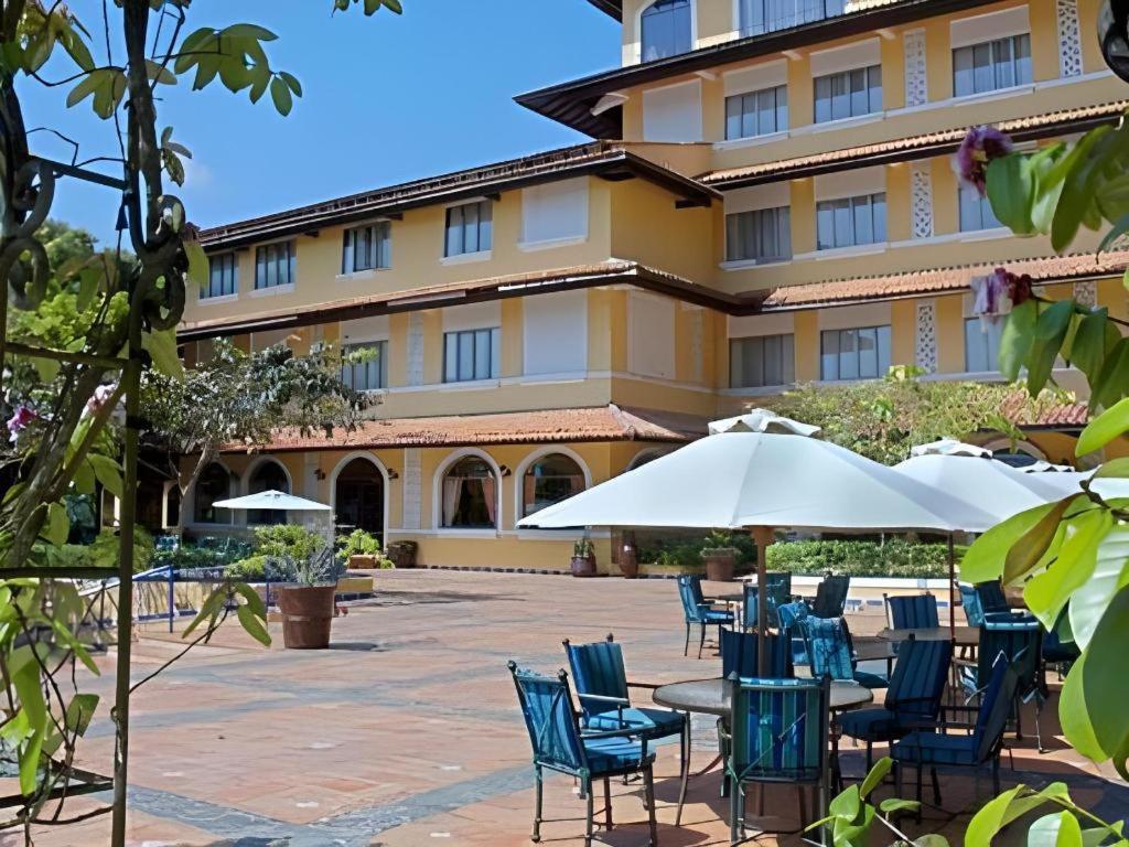 Hotel Melia Panama Canal Colón Exterior foto